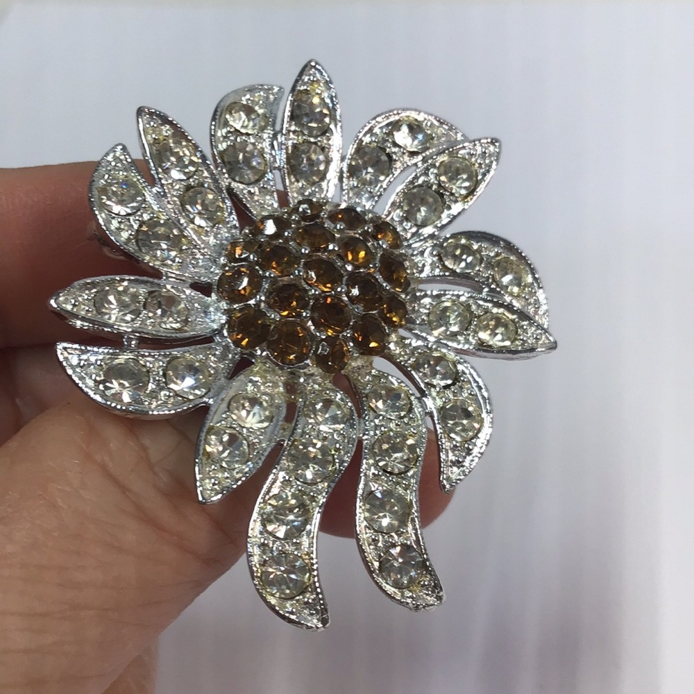 Vintage Celebrity Silver and Gold Floral sparkling gems signed Brooch luxury